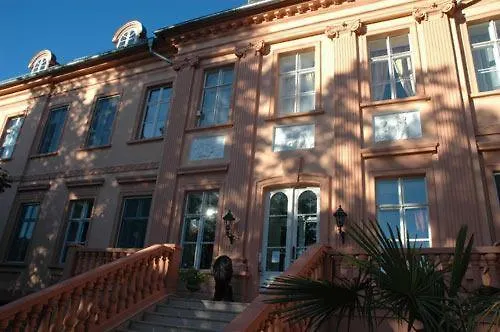 Schlosshotel Ruehstaedt Garni - Natur & Erholung An Der Elbe